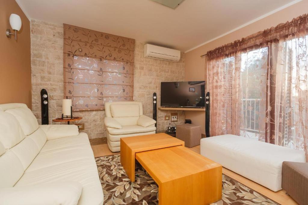 Luxury Apartments Near Bacvice Beach Spalato Esterno foto