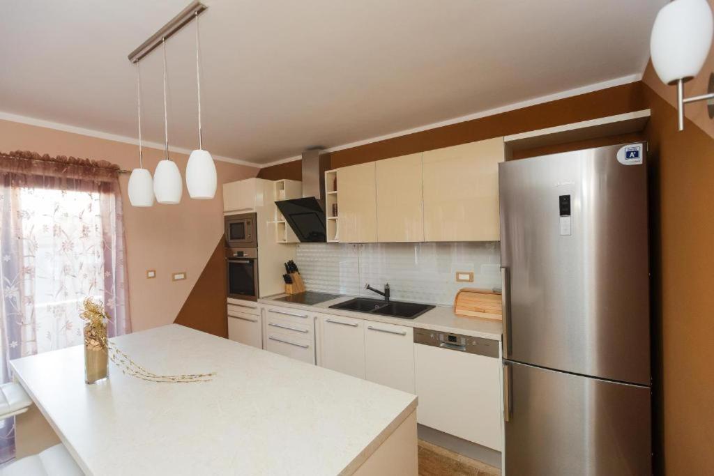 Luxury Apartments Near Bacvice Beach Spalato Esterno foto