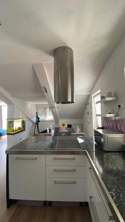 Luxury Apartments Near Bacvice Beach Spalato Esterno foto