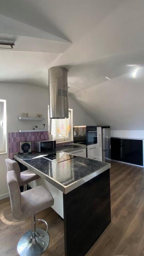 Luxury Apartments Near Bacvice Beach Spalato Esterno foto