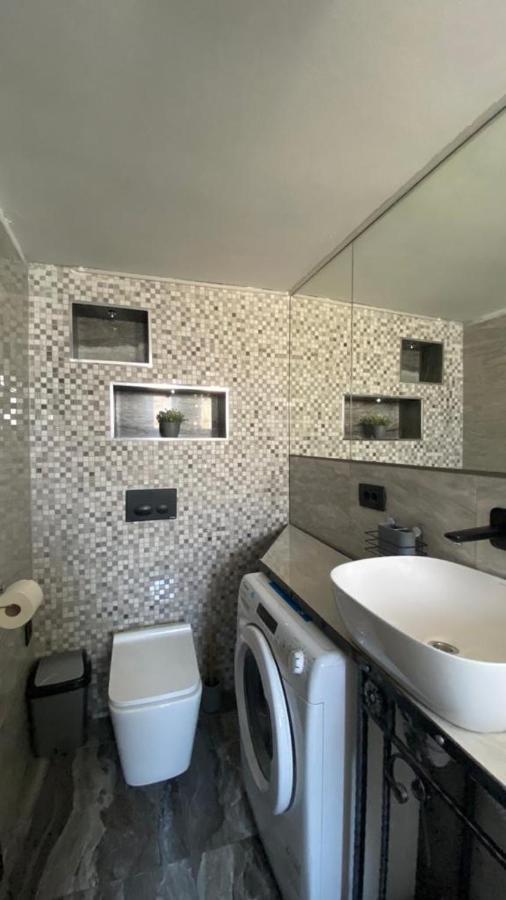 Luxury Apartments Near Bacvice Beach Spalato Esterno foto
